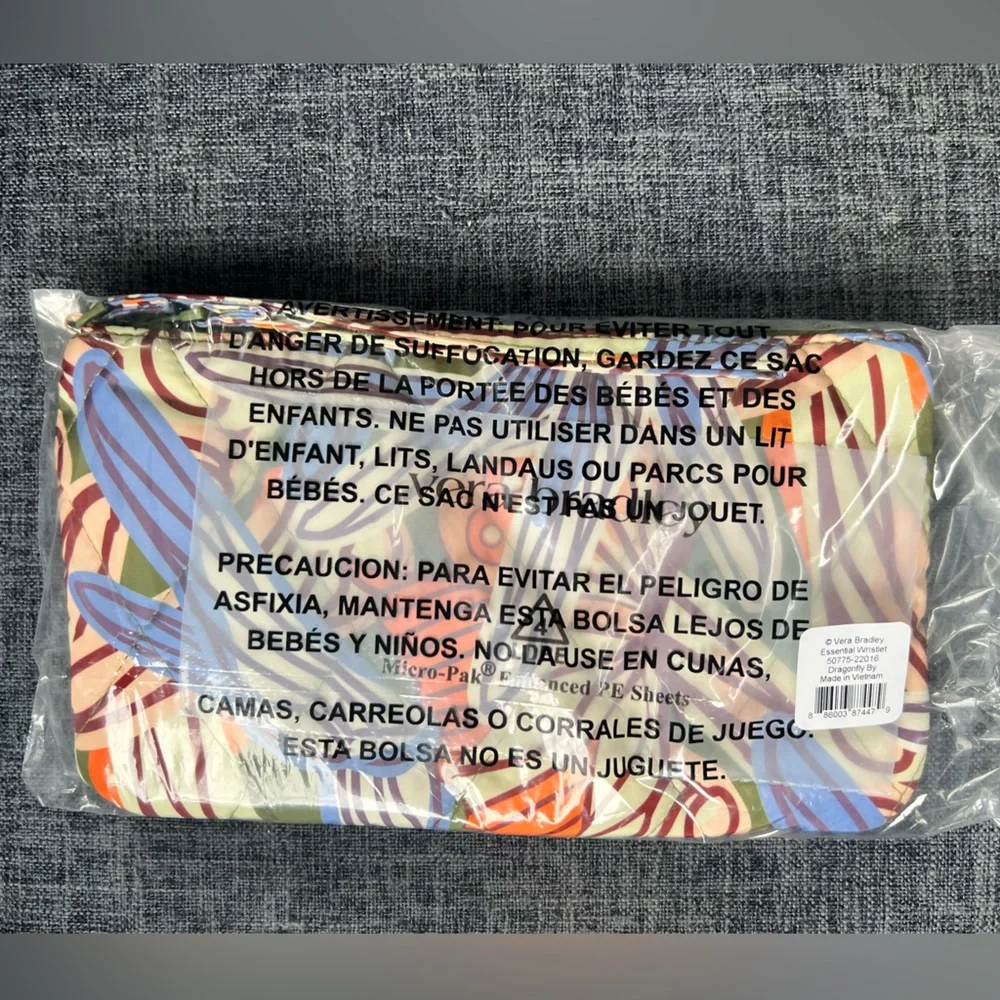 NWT Vera Bradley Essential Wristlet. Dragonfly By print.  Ultralight.